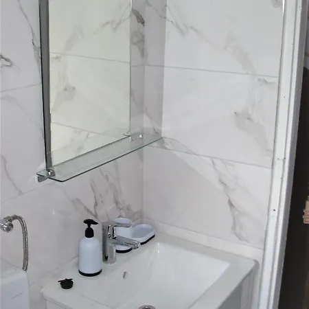 Dinka's Apartament *