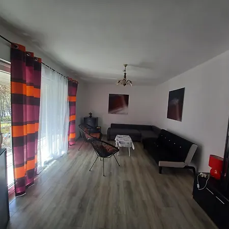 Dinka's Апартаменты